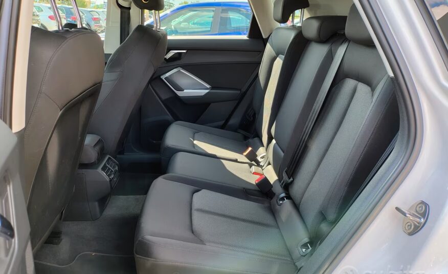 Audi Q3 40 TDI quattro S tronic S line edition