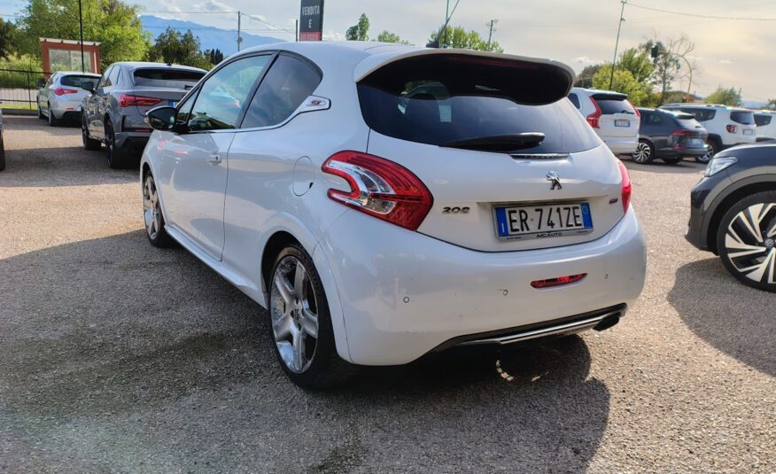 Peugeot 208 1.6 THP 200 CV 3 porte GTi