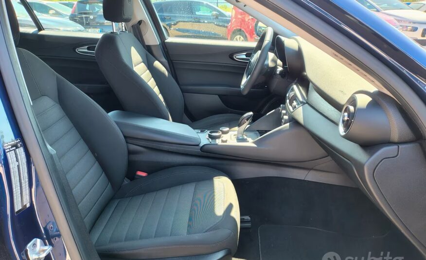 Alfa Romeo Giulia 2.2 Turbodiesel 136 CV Business