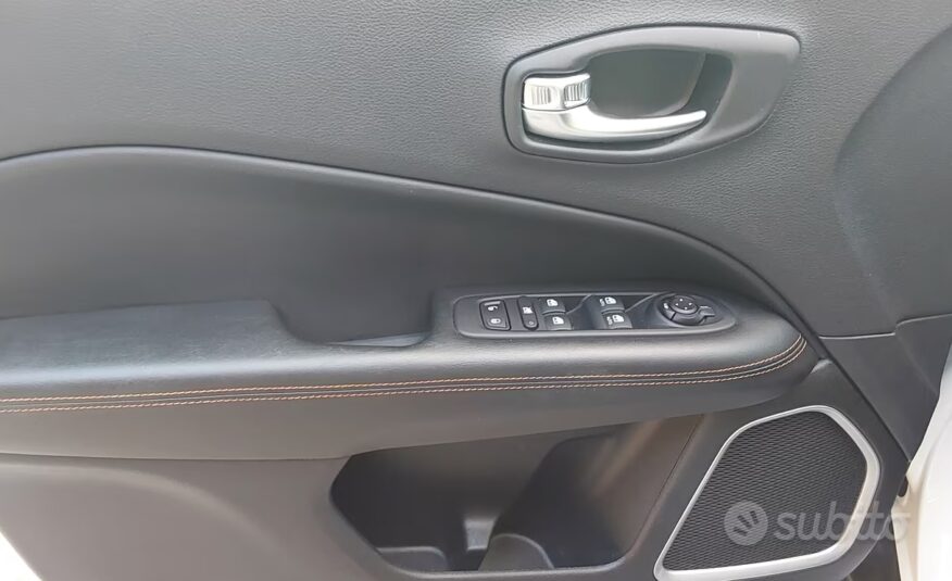 Jeep Compass 1.3 T4 PHEV AT6 4xe Limited