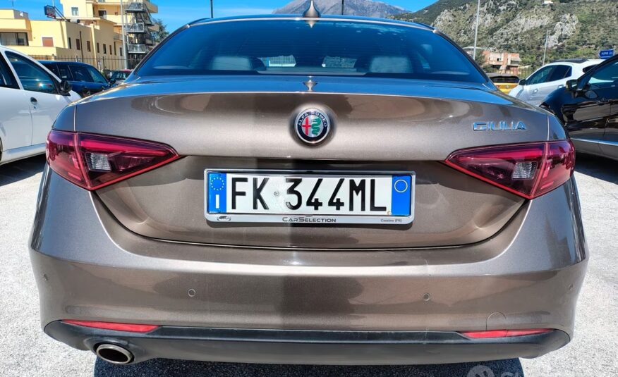 Alfa Romeo Giulia 2.2 Turbodiesel 150 CV