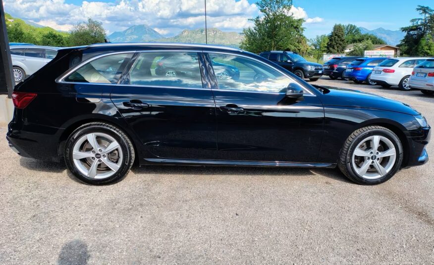 Audi A4 30 TDI/136 CV S tronic S line edition