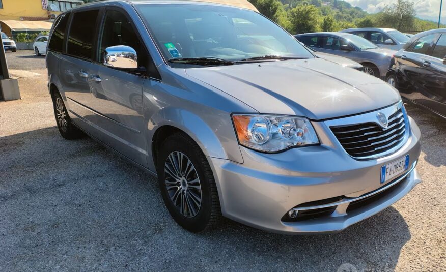 Lancia Voyager 2.8 Turbodiesel Platinum 177 CV