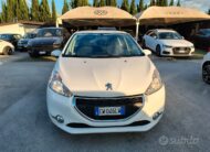 Peugeot 208 PureTech 82 5 porte Allure