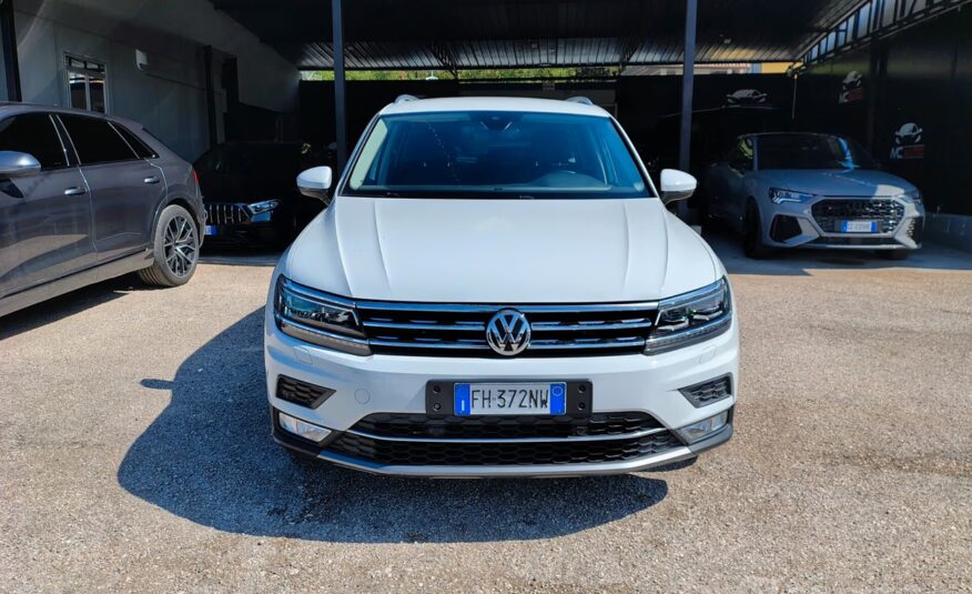 Volkswagen Tiguan 2.0 TDI SCR DSG 4MOTION Business