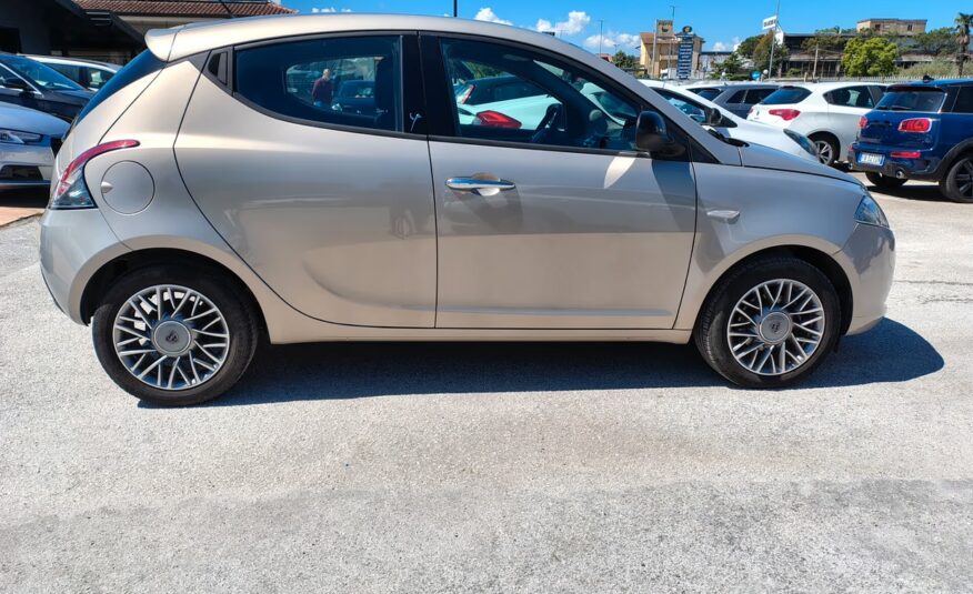 Lancia Ypsilon 1.3 MJT 16V 95 CV 5 porte S&S Plati
