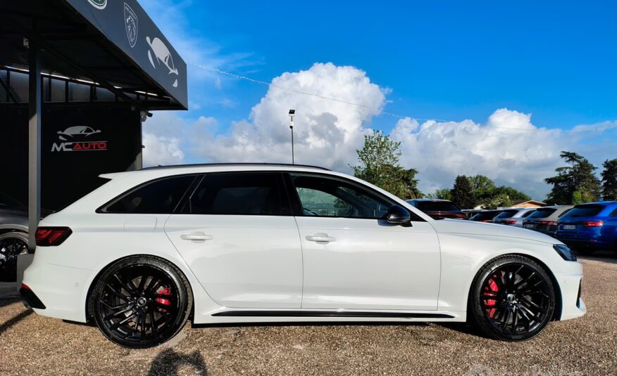 Audi A4 RS 4 STUPENDA