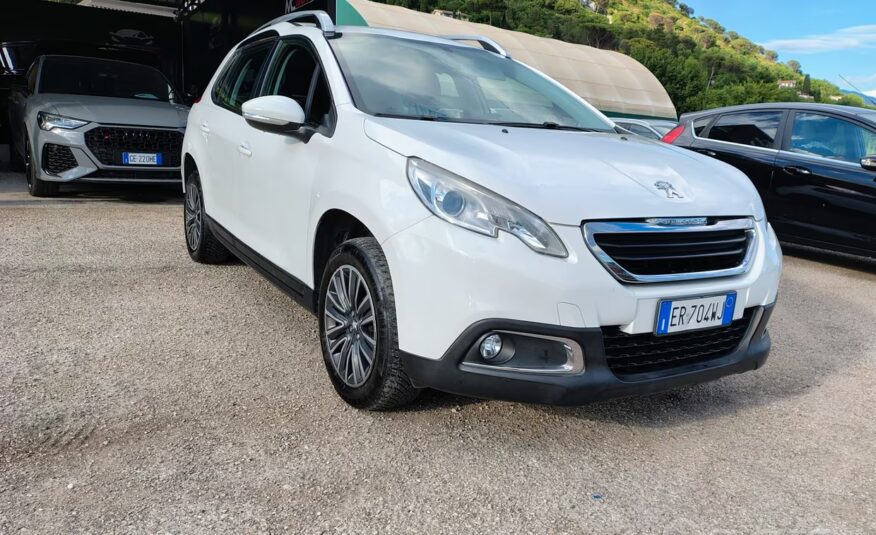 Peugeot 2008 1.2 VTi 82CV Allure