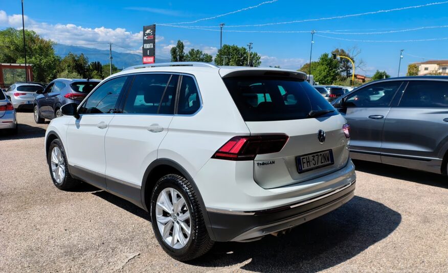 Volkswagen Tiguan 2.0 TDI SCR DSG 4MOTION Business