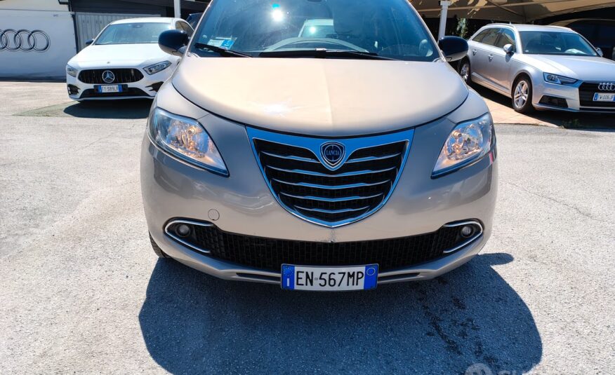 Lancia Ypsilon 1.3 MJT 16V 95 CV 5 porte S&S Plati