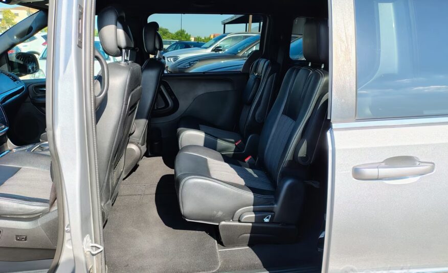 Lancia Voyager 2.8 Turbodiesel Platinum 177 CV