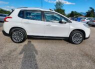 Peugeot 2008 1.2 VTi 82CV Allure