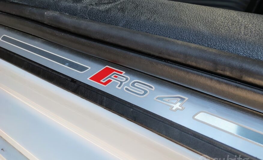 Audi A4 RS 4 STUPENDA