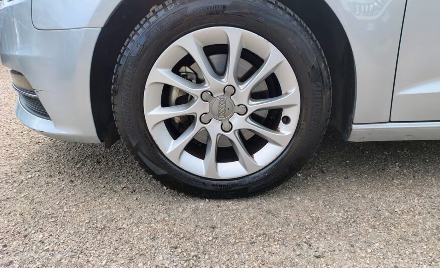 Audi A3 SPB 1.6 TDI clean diesel Ambition