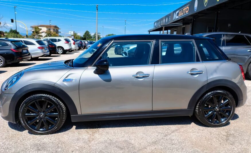 Mini Mini 2.0 Cooper SD aut. Hype