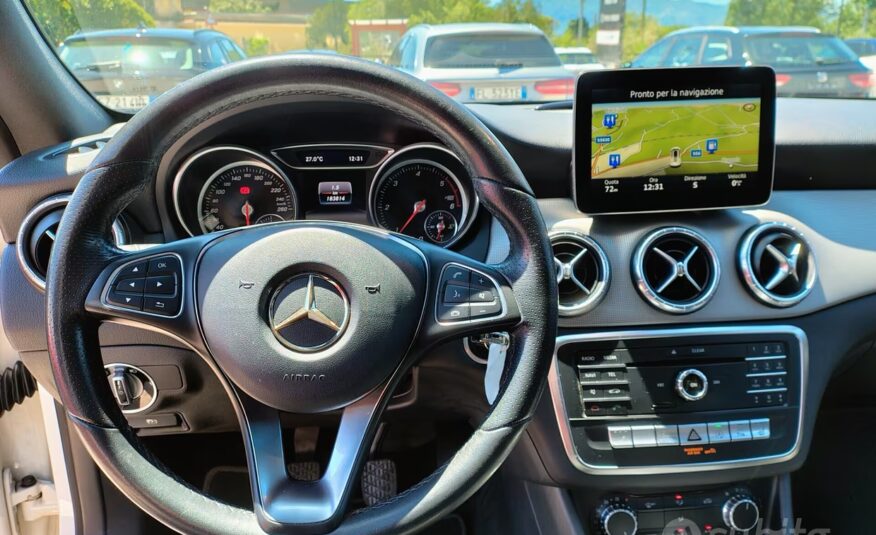 Mercedes-benz CLA 180 d Automatic Premium