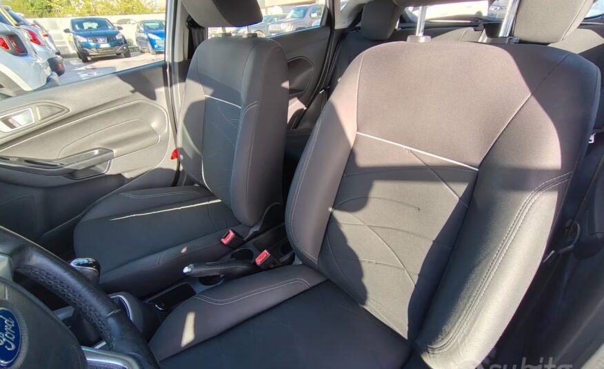 Ford Fiesta 1.0 80CV 5 porte – “UNIPROPRIETARIO”