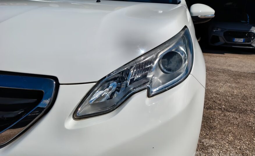 Peugeot 2008 PureTech 82 Allure