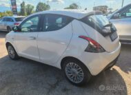Lancia Ypsilon 1.2 69 CV 5 porte S&S Platinum