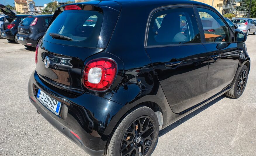Smart ForFour 70 1.0 twinamic Prime