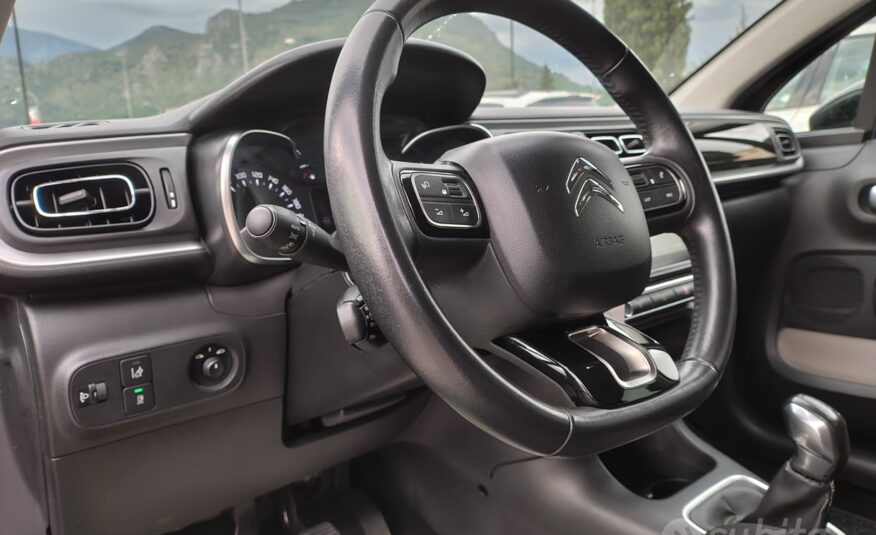Citroen C3 PureTech 82 GPL Shine