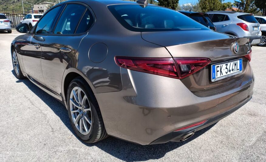Alfa Romeo Giulia 2.2 Turbodiesel 150 CV