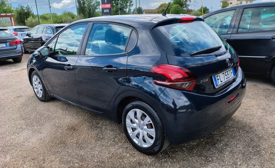 Peugeot 208 PureTech 82 5 porte Allure
