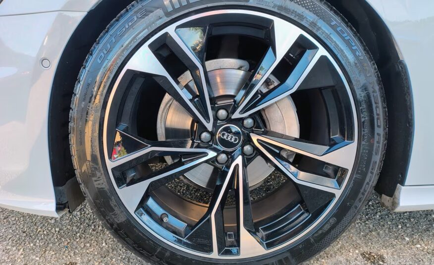 Audi A6 40 2.0 TDI quattro ultra S tronic SLINE