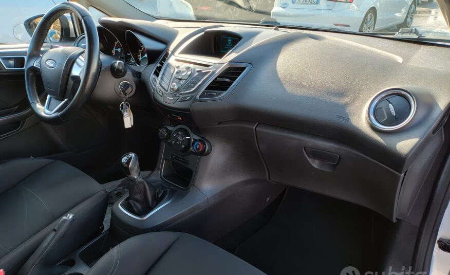 Ford Fiesta 1.0 80CV 5 porte – “UNIPROPRIETARIO”