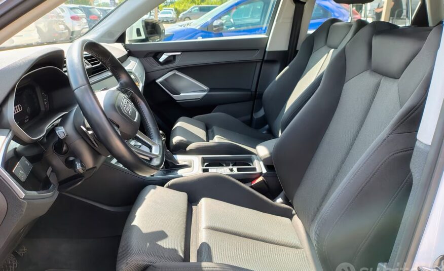Audi Q3 40 TDI quattro S tronic S line edition