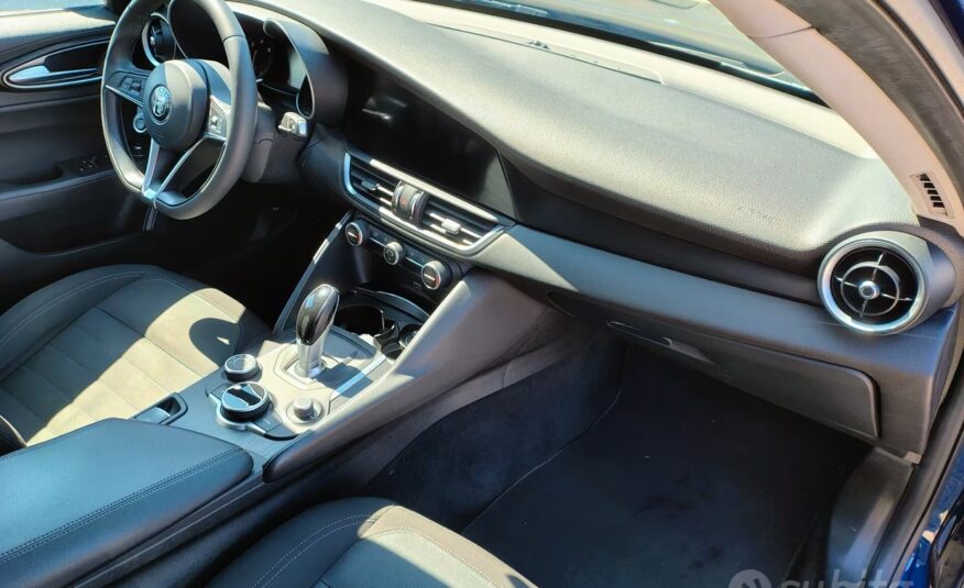 Alfa Romeo Giulia 2.2 Turbodiesel 136 CV Business