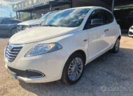 Lancia Ypsilon 1.2 69 CV 5 porte S&S Platinum