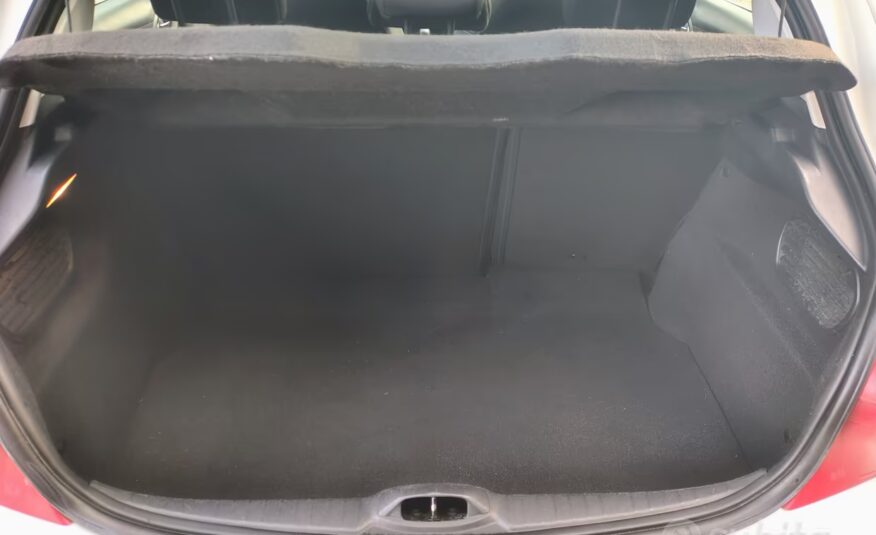 Peugeot 208 1.4 HDi 68 CV 5 porte Active