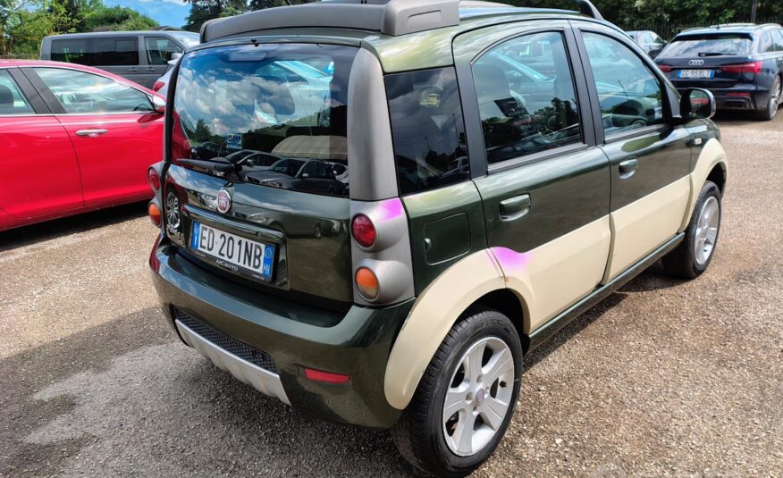 Fiat Panda 1.3 MJT 16V 4×4 Cross