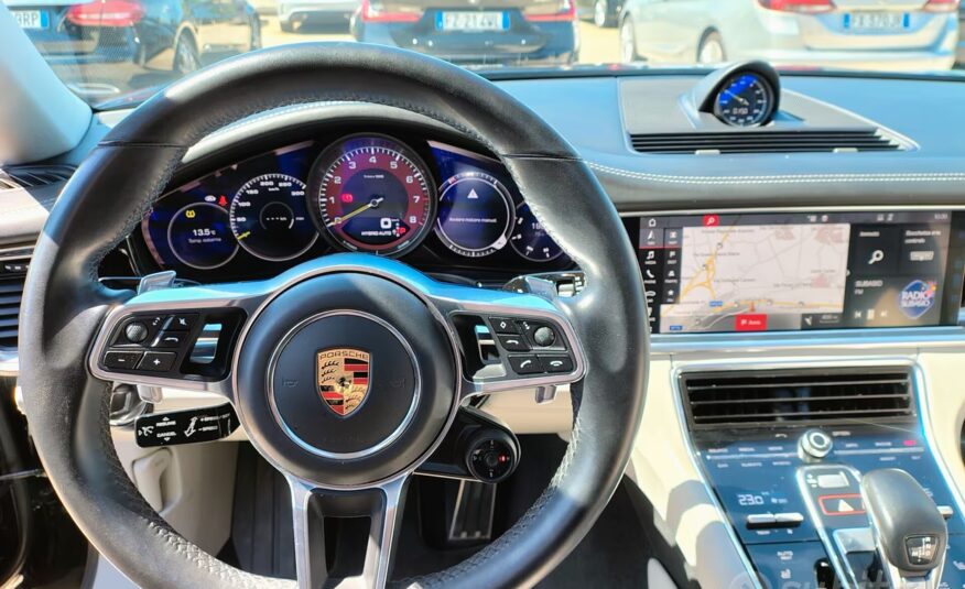 Porsche Panamera 2.9 4 E-Hybrid auto