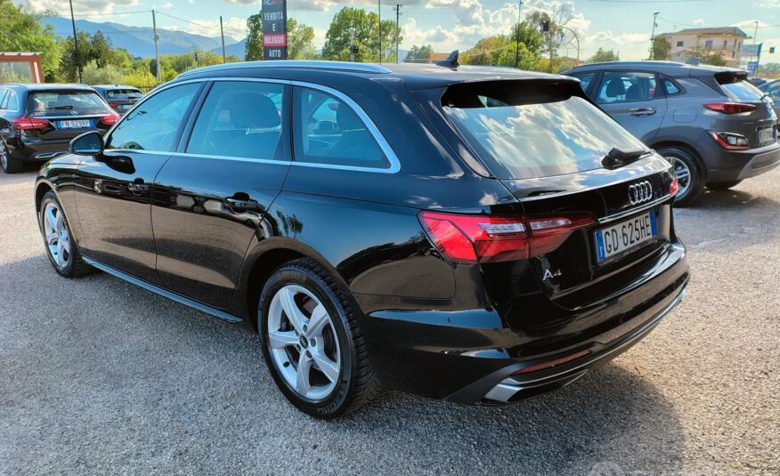 Audi A4 30 TDI/136 CV S tronic S line edition