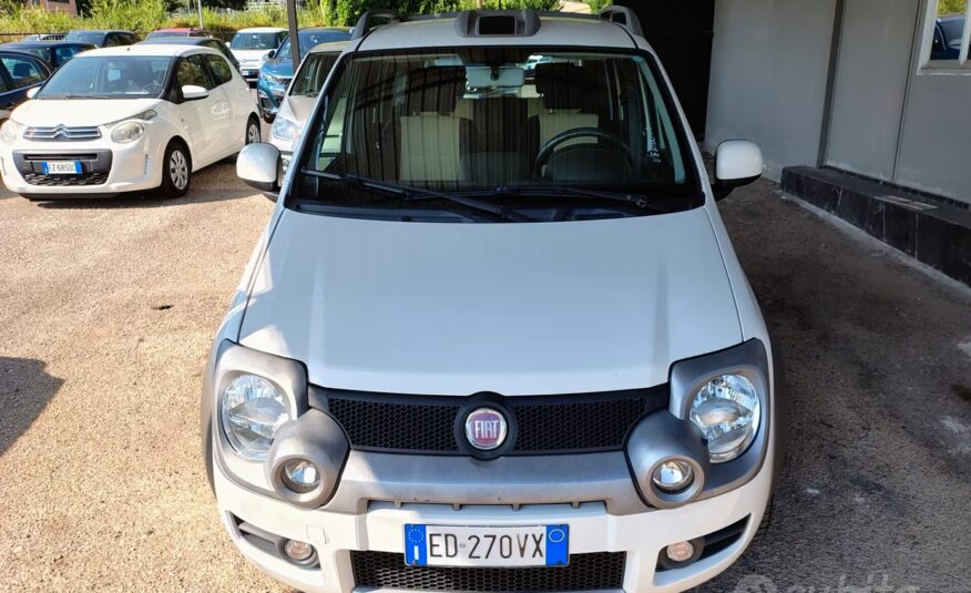 Fiat Panda 1.3 MJT 16V DPF 4×4 Cross IMPECCABILE