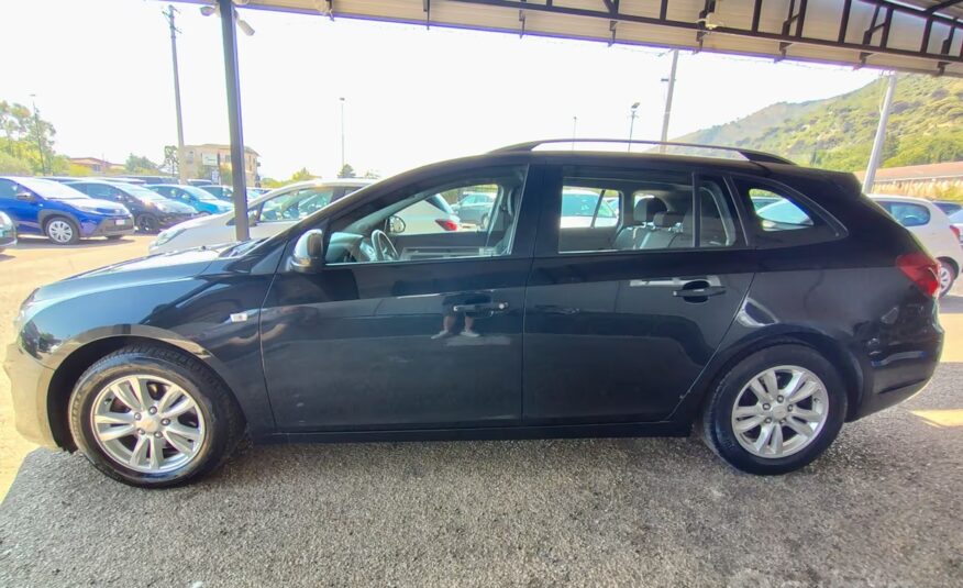 Chevrolet Cruze 1.7 Diesel Station Wagon LTZ