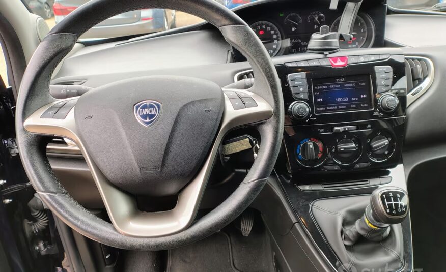 Lancia Ypsilon 1.0 FireFly 5 porte S&S Hybrid Ecoc