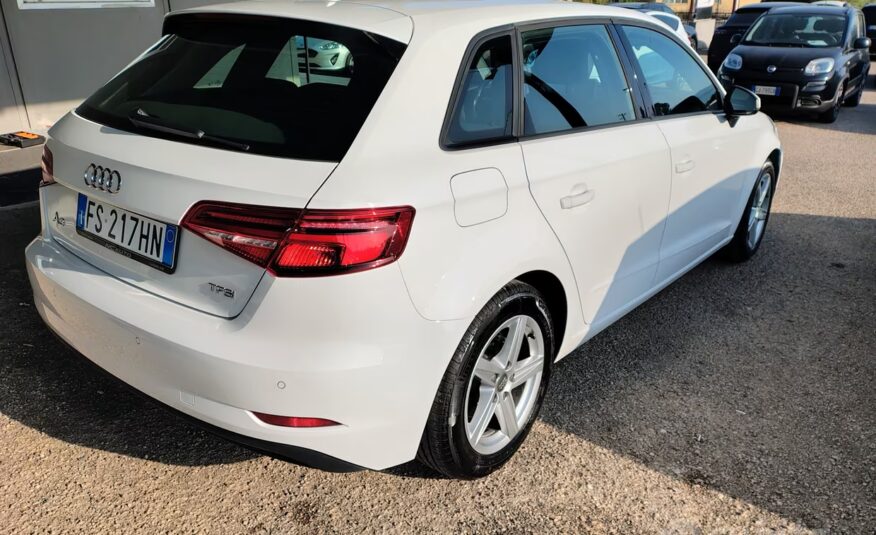 Audi A3 SPB 1.5 TFSI COD Sport