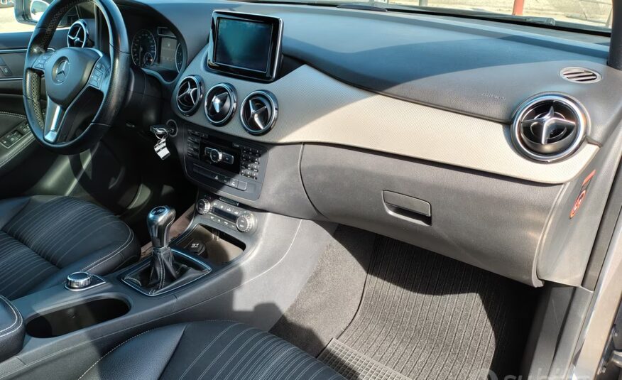 Mercedes-benz B 200 B 200 BlueEFFICIENCY Premium