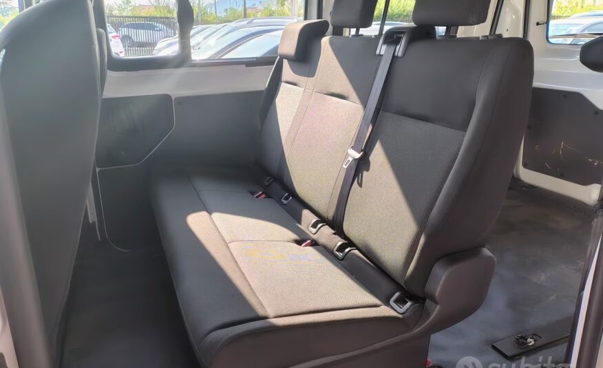 Peugeot Expert BlueHDi 140 S&S EAT8 PL-TN Combi St