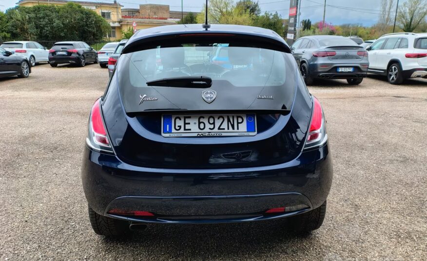 Lancia Ypsilon 1.0 FireFly 5 porte S&S Hybrid Ecoc