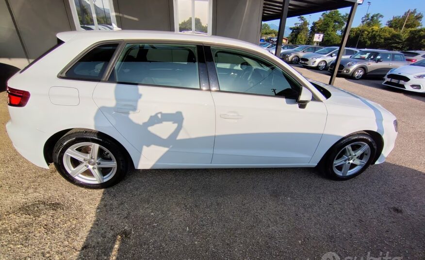 Audi A3 SPB 1.5 TFSI COD Sport