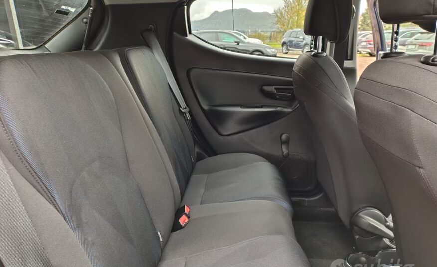 Lancia Ypsilon 1.0 FireFly 5 porte S&S Hybrid Ecoc