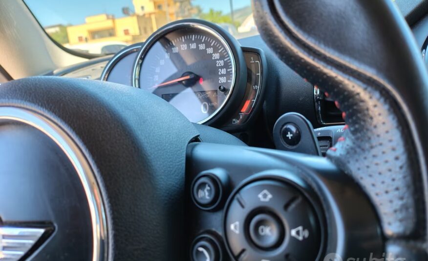 Mini Clubman 2.0 Cooper SD 190cv Automatica