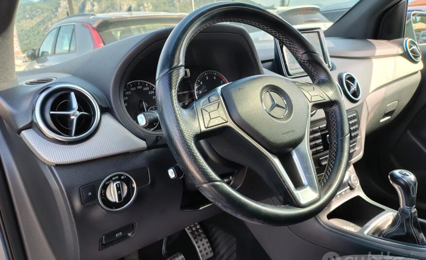 Mercedes-benz B 200 B 200 BlueEFFICIENCY Premium