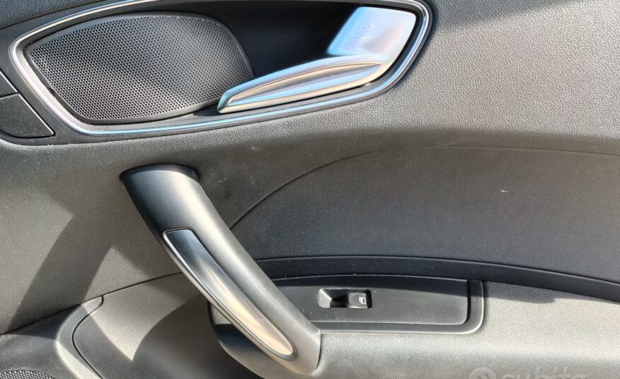 Audi A1 1.6 TDI 90CV S-LINE “OK NEOPATENTATI”