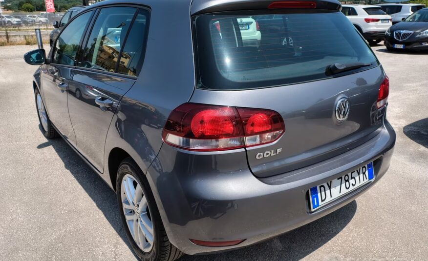 Volkswagen Golf 1.6 Highline BiFuel
