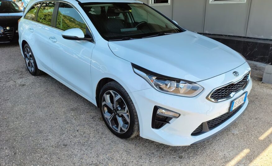 Kia Ceed 1.6 CRDi 136 CV MHEV DCT SW Style